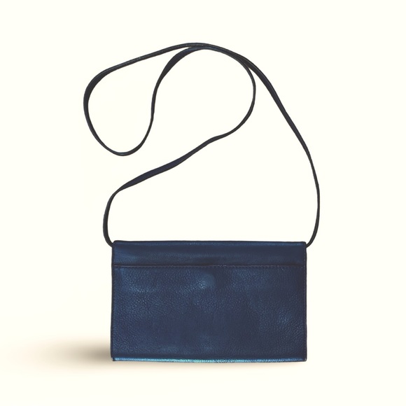 LIKE NEW! Michael Kors Dark Plum Leather Sloan Convertible Crossbody to Clutch - Picture 4 of 8